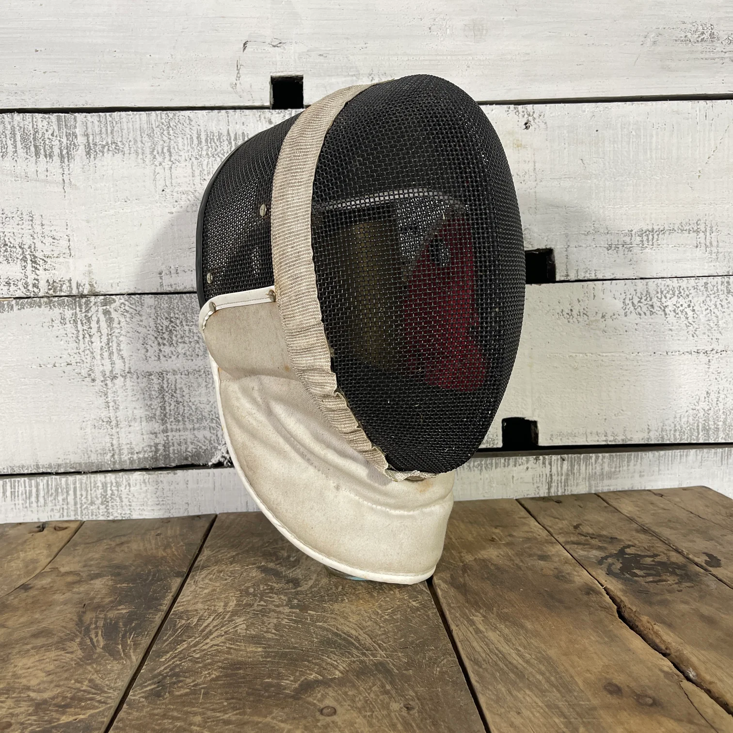 fencing-mask.jpg